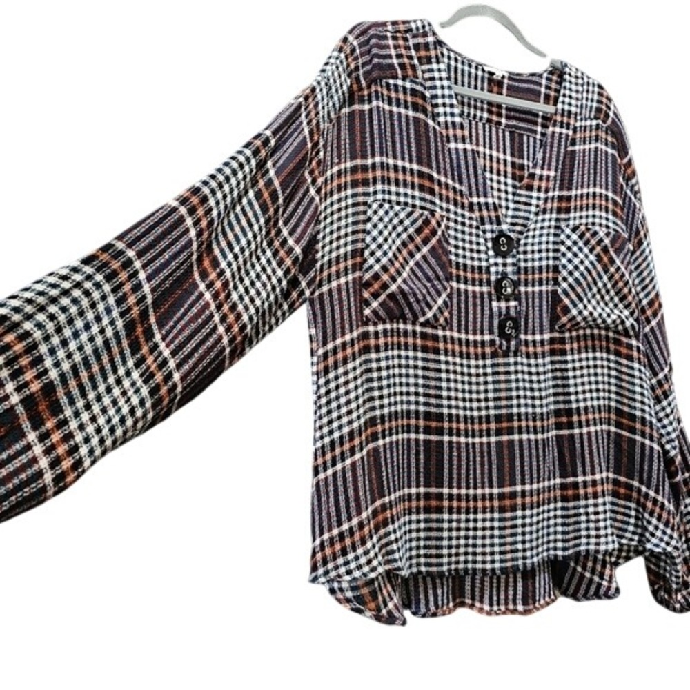 En Creme Soft Plaid Oversized Tunic Top XL Viscose Statement buttons.